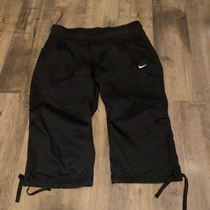 Nike Capri Dri Fit Active Pants